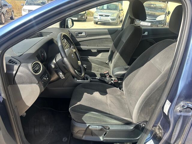 FORD FOCUS GHIA 1.8 TDCI MANUAL SPANISH LHD IN SPAIN 98000 MILES SUPERB 2005